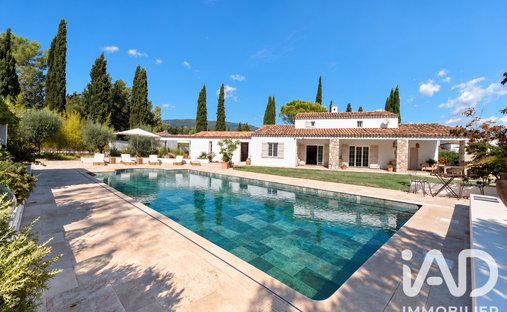 Maison à Fayence, Provence-Alpes-Côte d'Azur, France 1