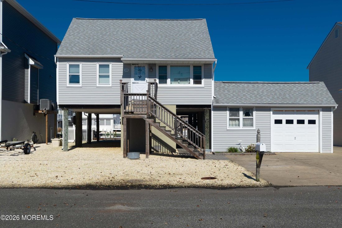 House in Stafford Township, New Jersey, United States 1 - 19124044