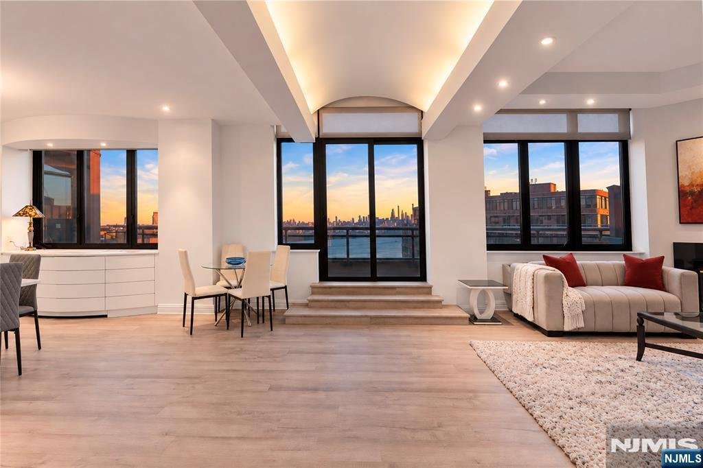 Appartement à Cliffside Park, New Jersey, États-Unis 3 - 19126879