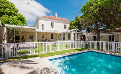 Country House in Claremont, Southern Suburbs, Cape Town 1