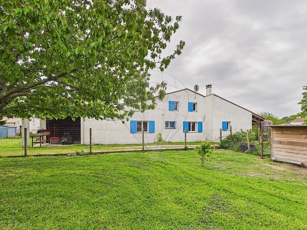 House in Les Mathes, Nouvelle-Aquitaine, France 2 - 19129982