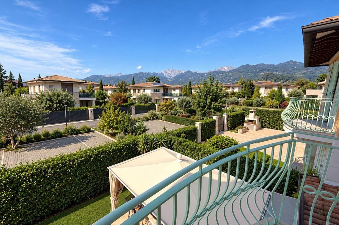 Villa a Pietrasanta, Toscana, Italia 4 - 19124707