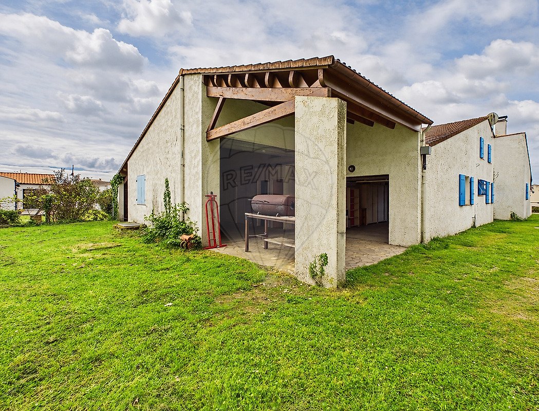 House in Les Mathes, Nouvelle-Aquitaine, France 3 - 19129982