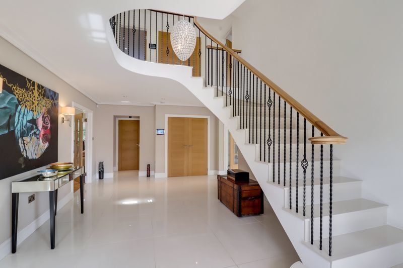 Haus in Sunningdale, England 5 - 19124464