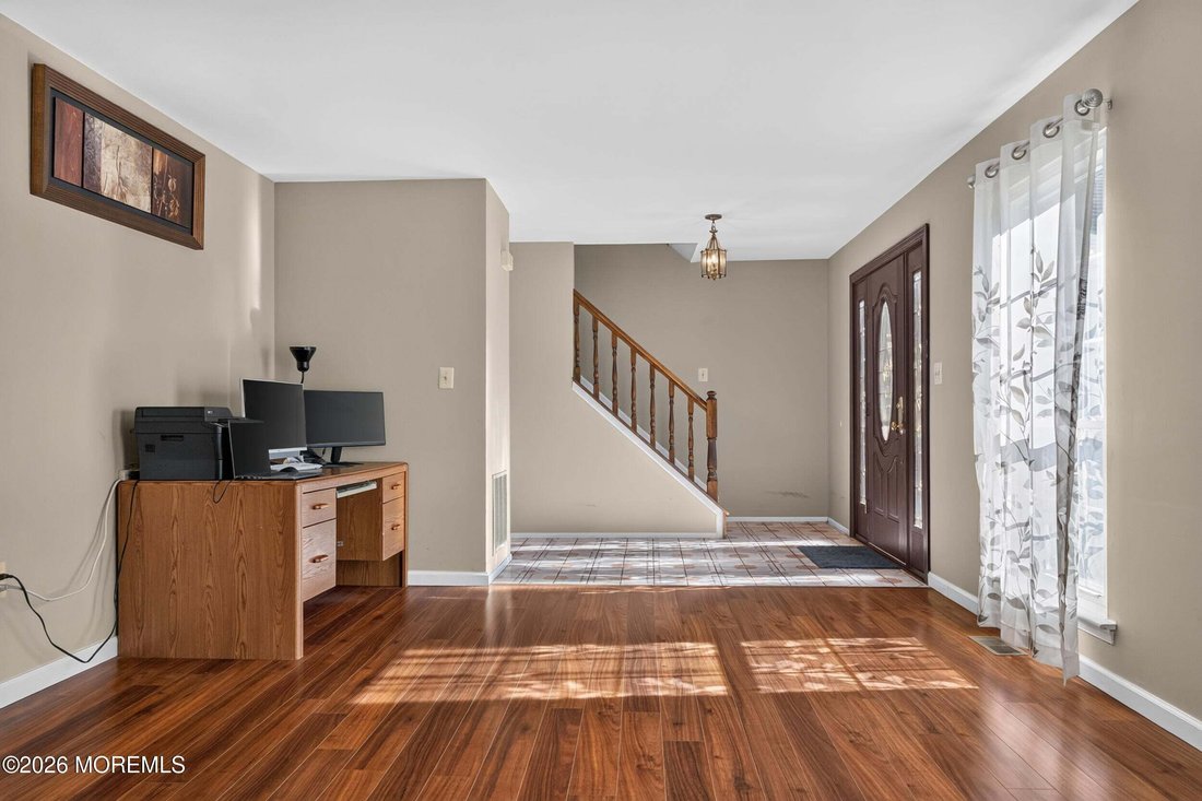 Casa en Lincroft, Nueva Jersey, Estados Unidos 5 - 19128386