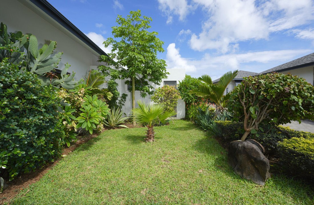 Casa en Grand Baie, Distrito de Rivière du Rempart, Mauricio 2 - 19122521