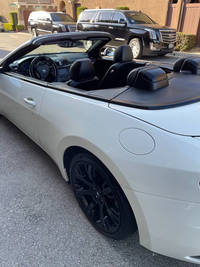 Cabriolet in Glendale, United States 4 - 19128511