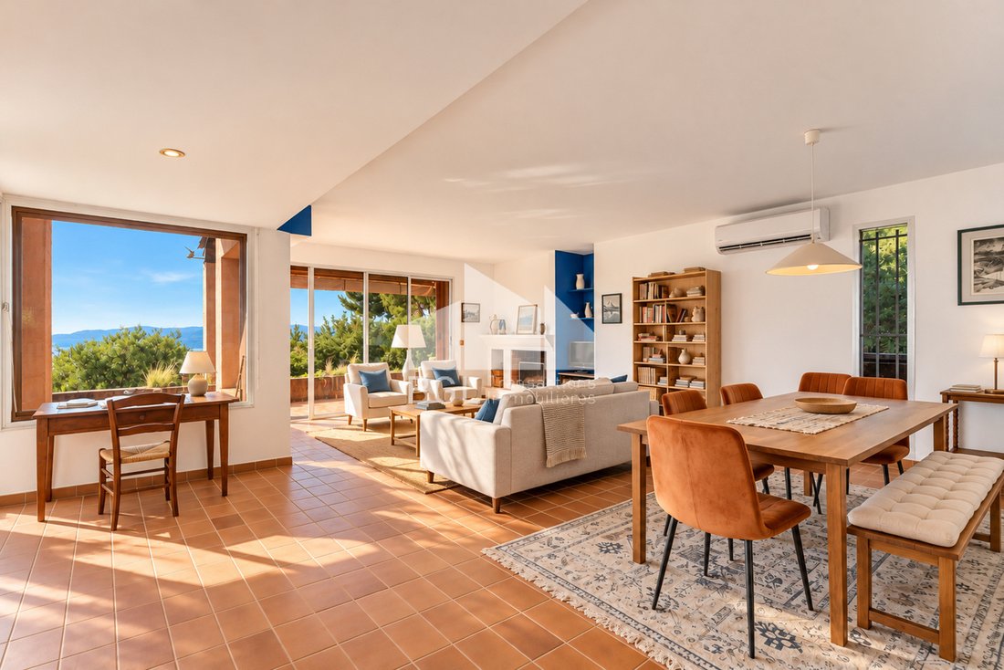 Maison à Le Lavandou, Provence-Alpes-Côte d'Azur, France 3 - 19126106