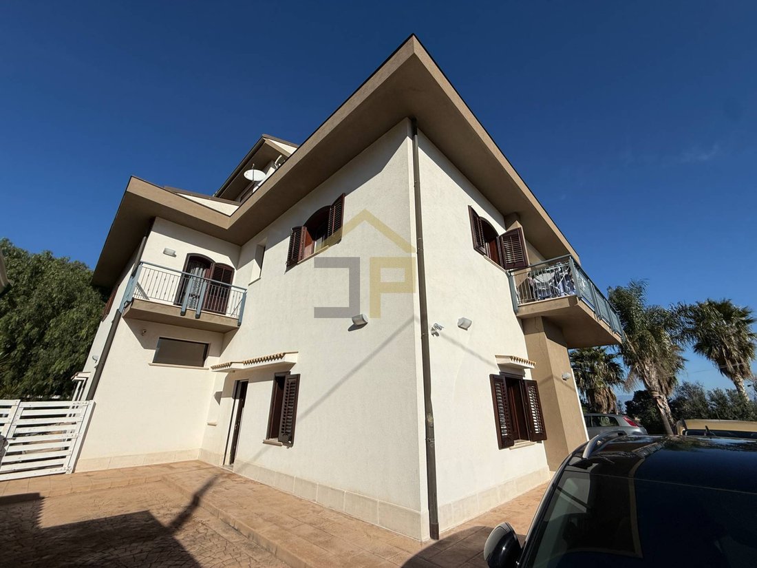 Villa in Castellammare del Golfo, Sizilien, Italien 2 - 19133160