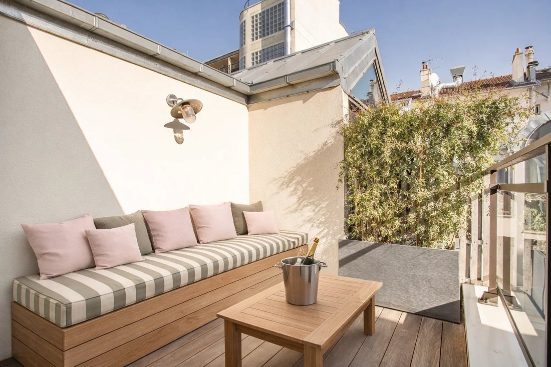 Apartment in Puteaux, Ile-de-France, France 1 - 19134868