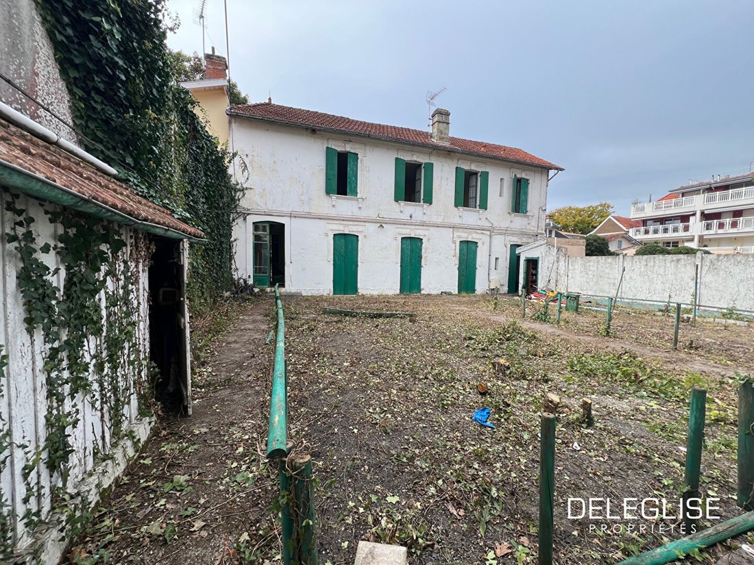 Villa in Arcachon, Neu-Aquitanien, Frankreich 4 - 19127020