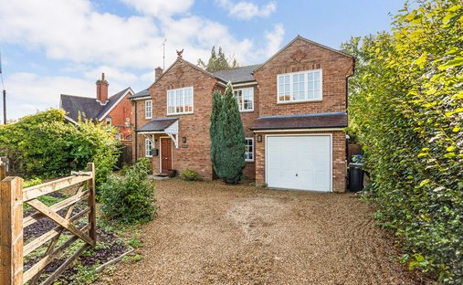 House in Sunningdale, England 1