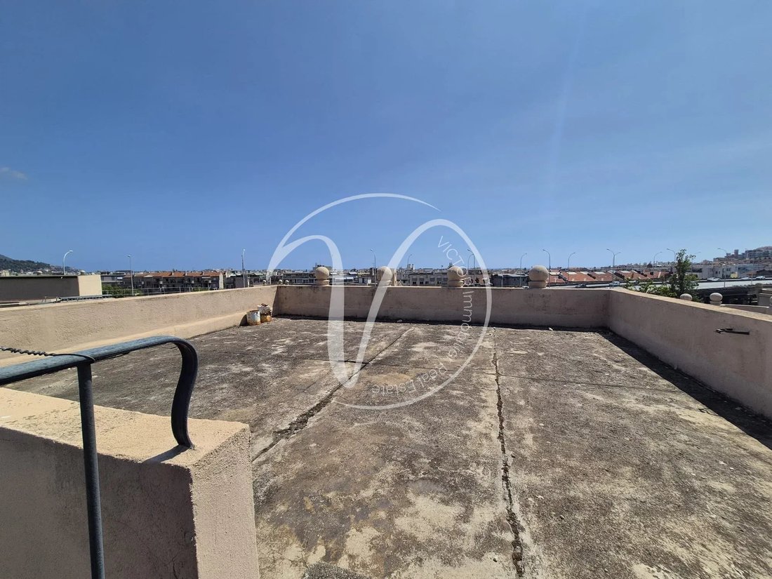 Apartamento en Niza, Provenza-Alpes-Costa Azul, Francia 4 - 18522304