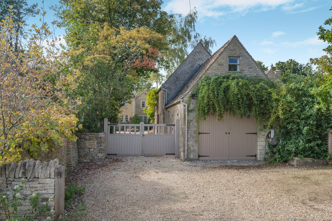 House in Upper End, Northleach, England 2 - 19122187