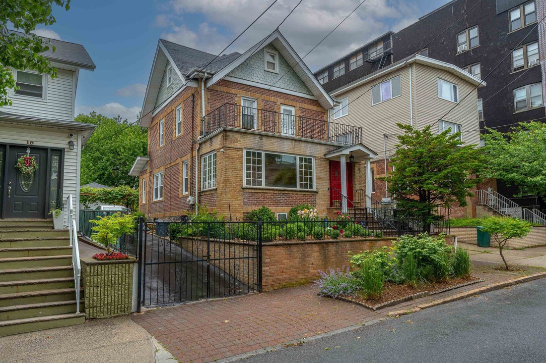 Casa a North Bergen, New Jersey, Stati Uniti 2 - 19120866