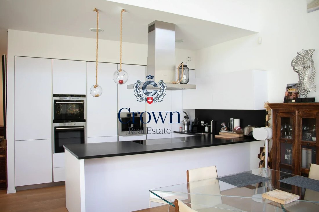 Apartment in Geneva, Canton of Geneva, Switzerland 2 - 19131049