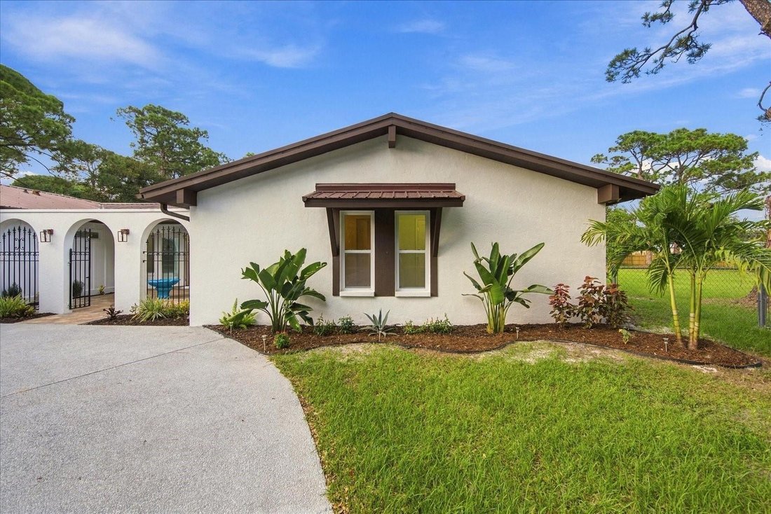 House in Sarasota, Florida, United States 3 - 19132054