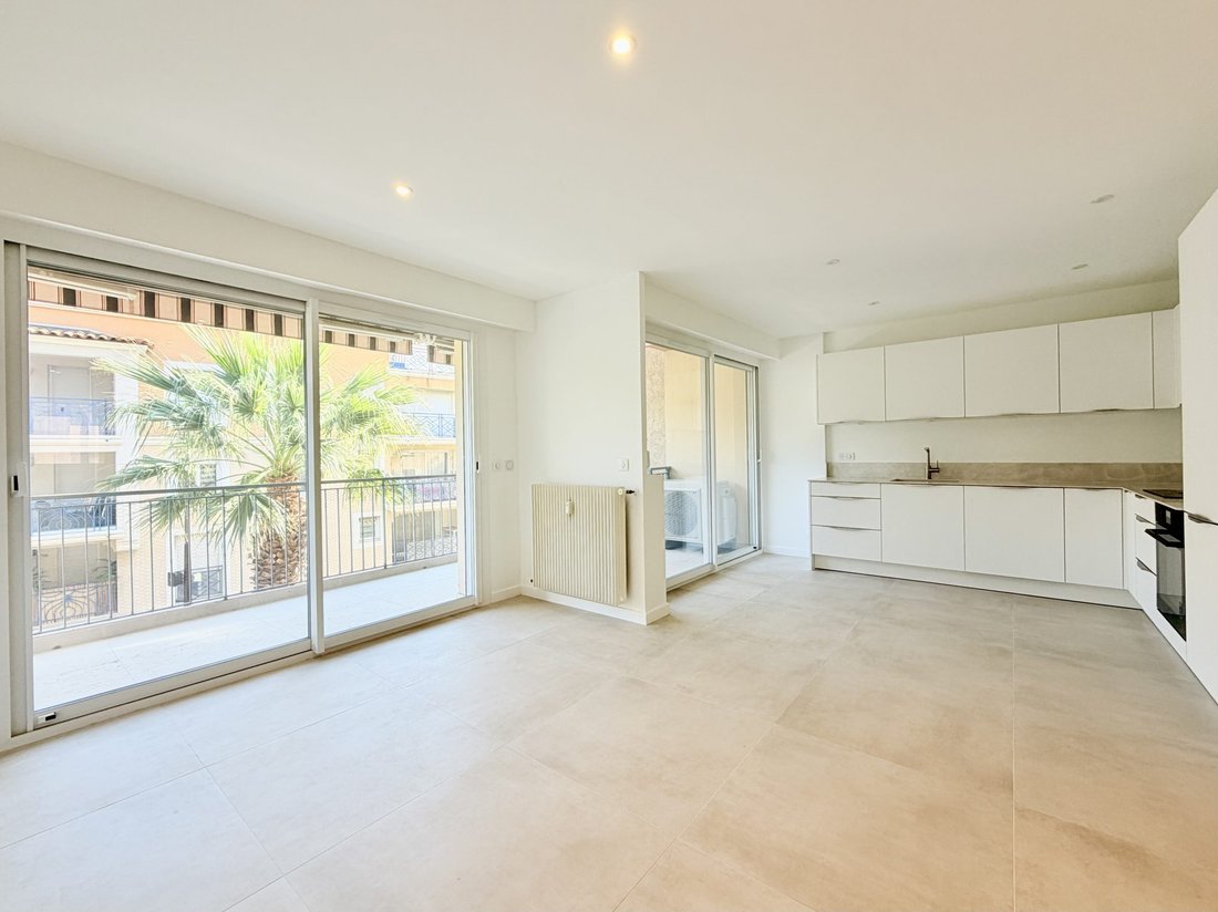 Wohnung in Ville-Les Saquedes-Le Bouillonnet, Sainte-Maxime, Frankreich 2 - 17072473