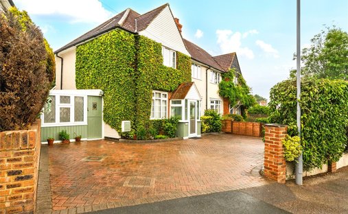 Casa a Surbiton Hill, Borough Reale di Kingston upon Thames, Inghilterra 1