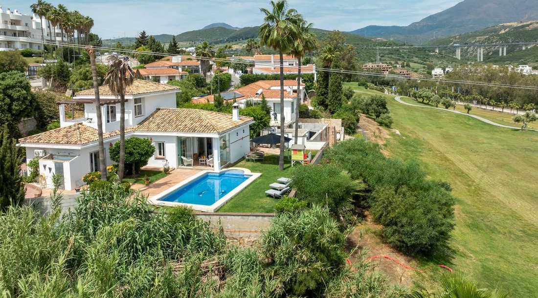 Villa à Estepona, Andalousie, Espagne 1 - 19129375