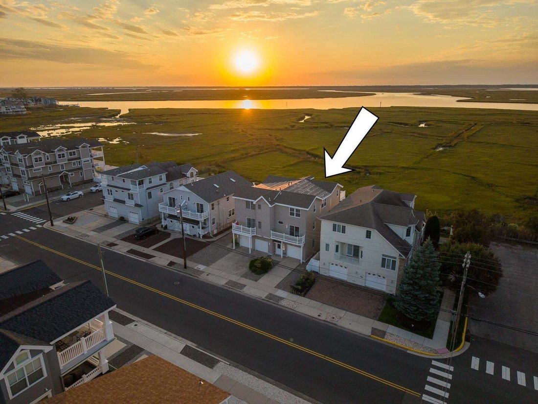 Townhouse in Sea Isle City, New Jersey, United States 2 - 19121455