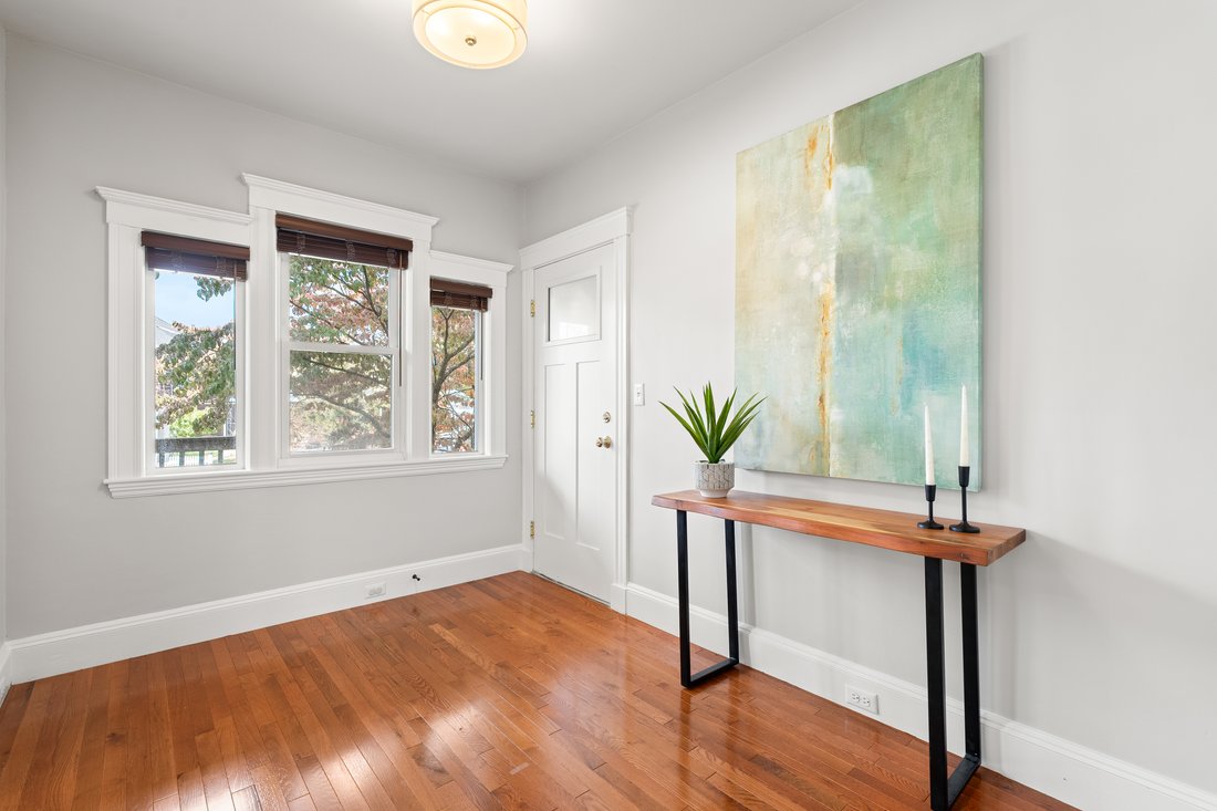 Condo in Medford, Massachusetts, United States 2 - 19127695
