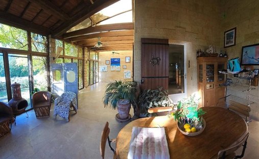 Maison à Reillanne, Provence-Alpes-Côte d'Azur, France 1