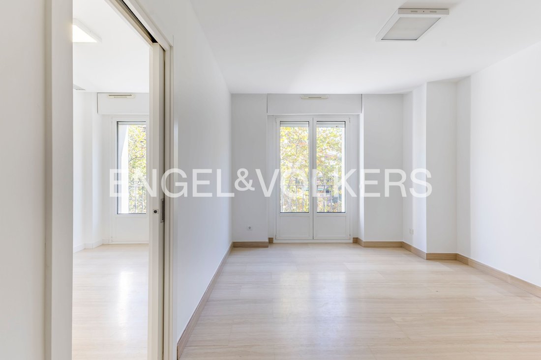 Apartment in Moncloa-Aravaca, Madrid, Spain 4 - 19126604