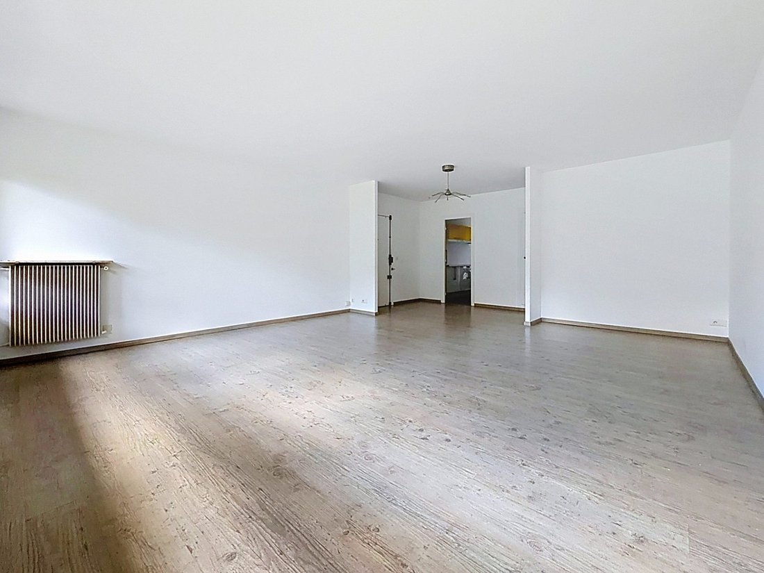 Wohnung in Les Bures, Garches, Frankreich 2 - 19128045