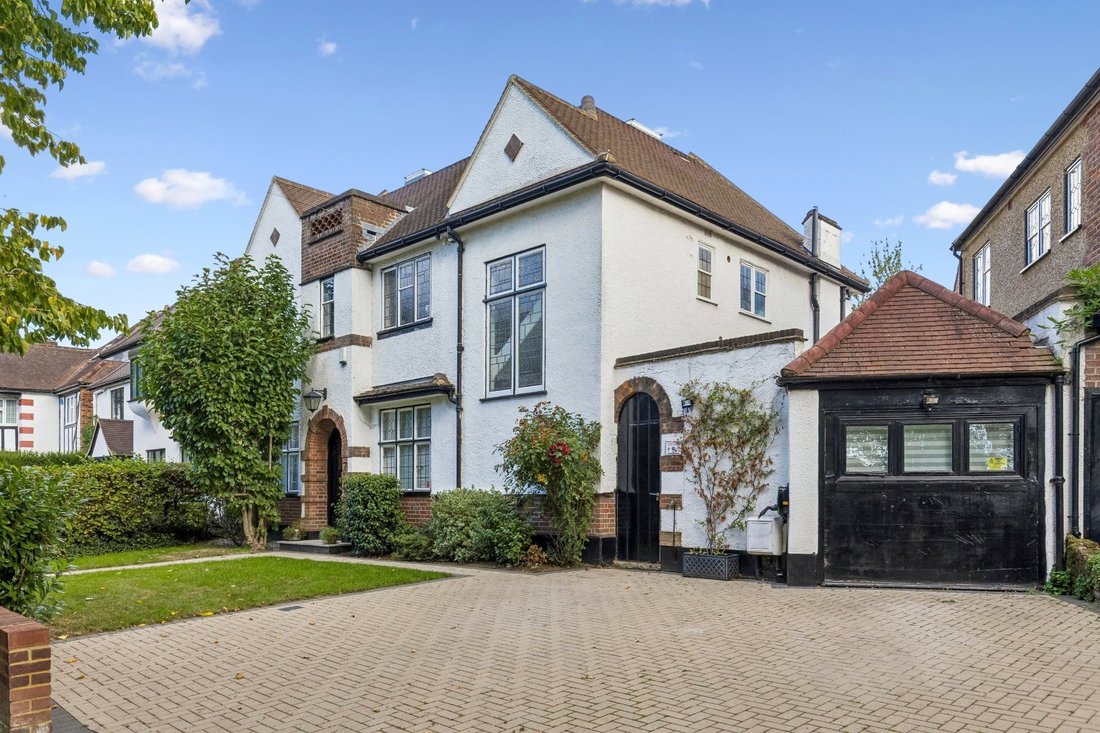Casa a Finchley, Barnet, Inghilterra 1 - 19134893