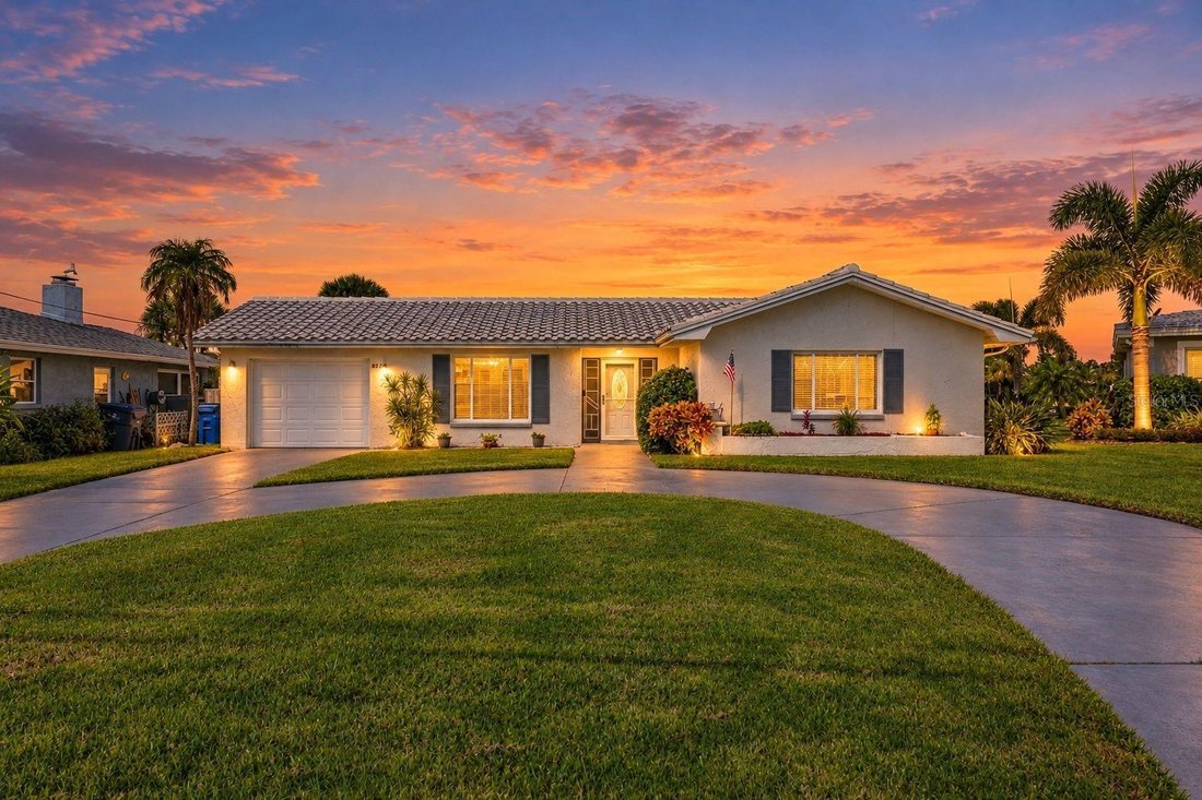 House in New Port Richey, Florida, United States 1 - 19132080