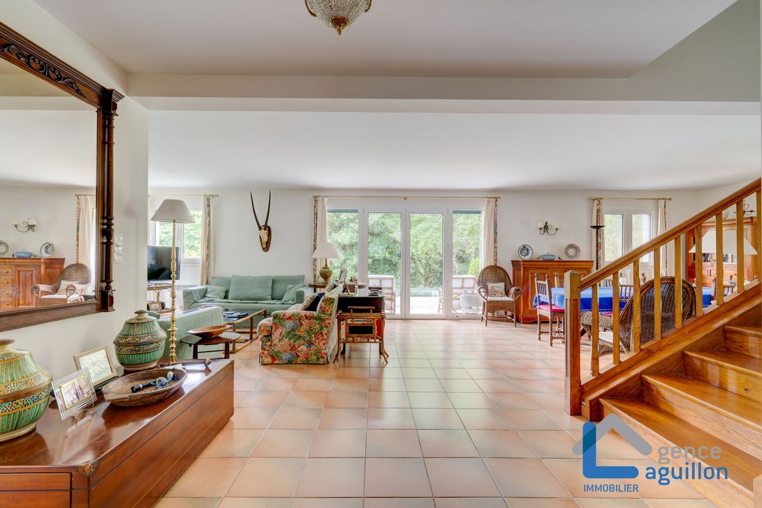 Villa in Mendi-Choko-Karrikatxar-Olhette, Urrugne, France 5 - 19133762