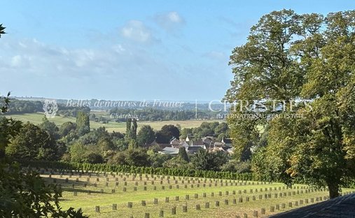 Domaine à Chaumont-en-Vexin, Hauts-de-France, France 1