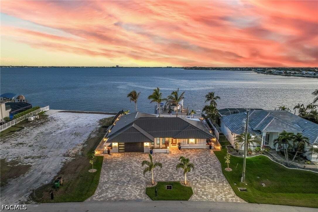 House in Cape Coral, Florida, United States 5 - 19124204