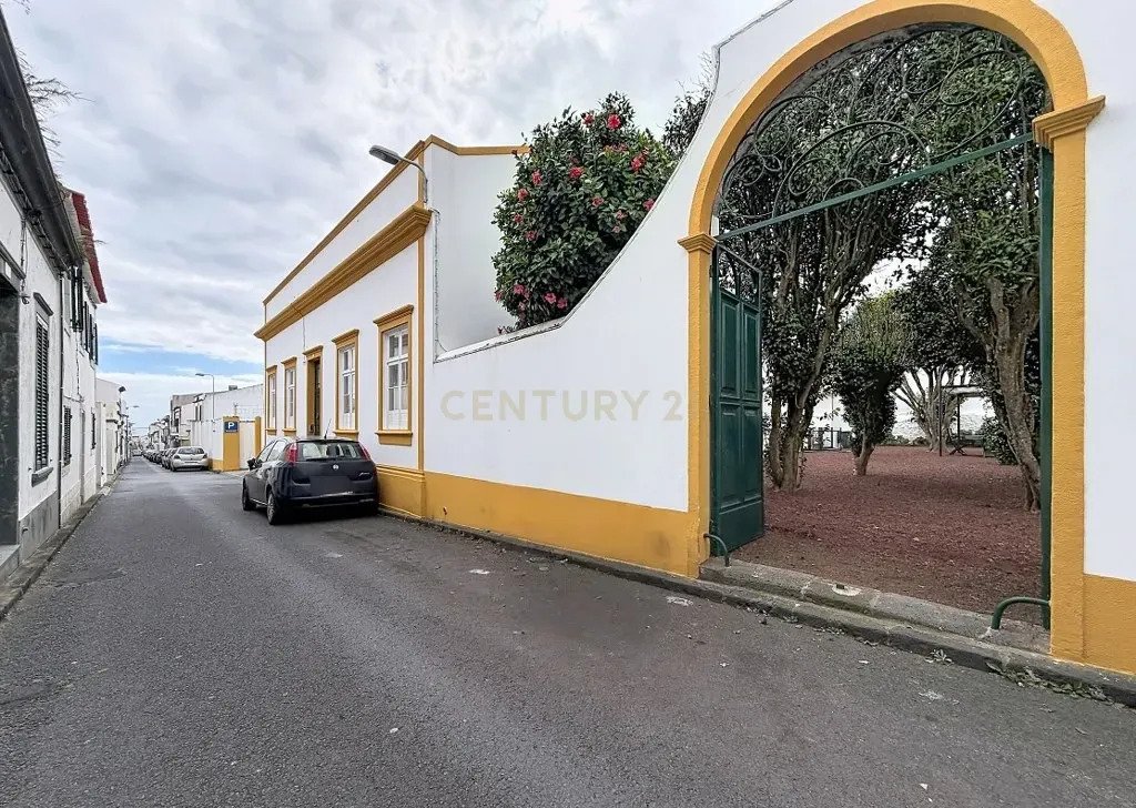 Villa in Ponta Delgada (Sao Jose), Azores, Portugal 2 - 19133760