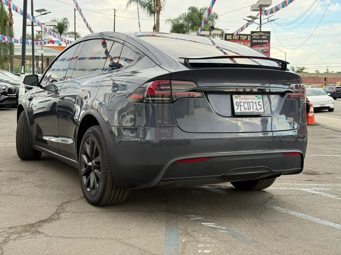 Suv in El Monte, CA, United States 5 - 19134040