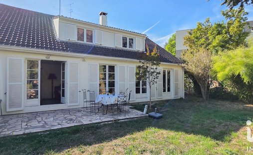 Maison à Domont, Île-de-France, France 1