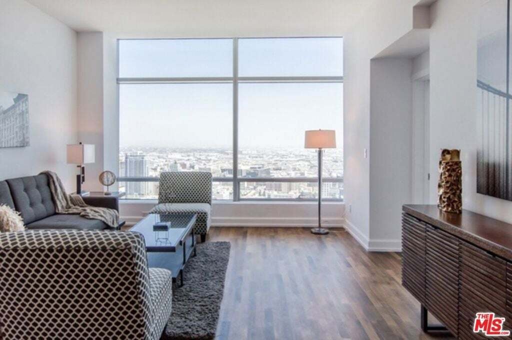 Condominio a Los Angeles, California, Stati Uniti 2 - 19124647