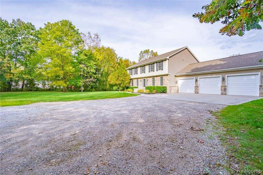House in Port Huron, Michigan, United States 2 - 19122319