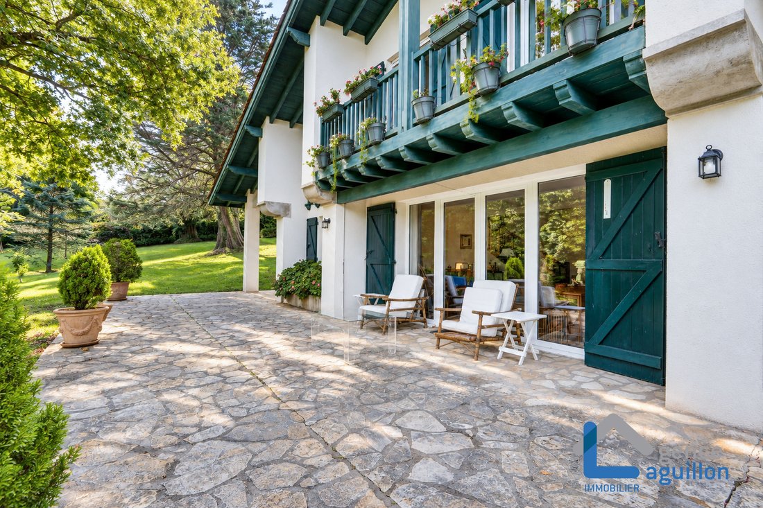 Villa in Mendi-Choko-Karrikatxar-Olhette, Urrugne, France 3 - 19133762