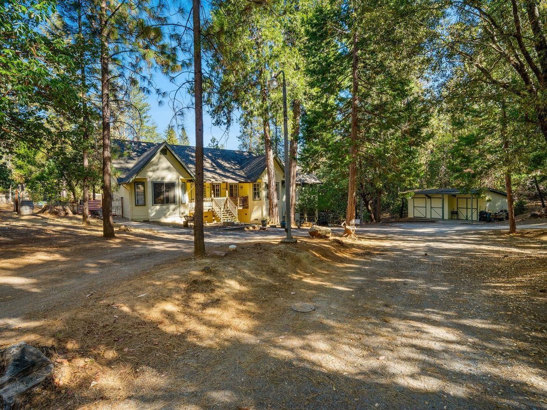 House in Placerville, California, United States 1 - 19135404