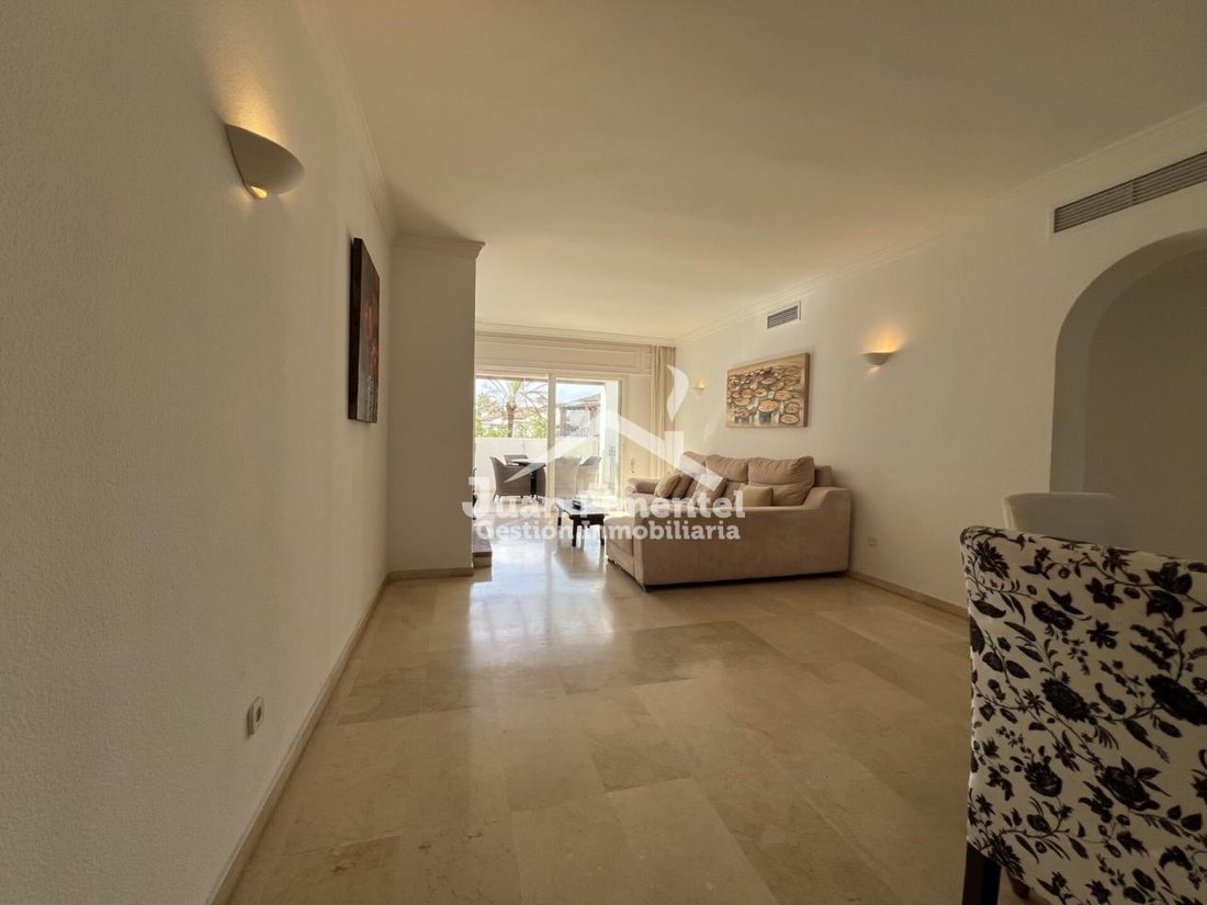 Wohnung in Estepona, Andalusien, Spanien 1 - 17947478