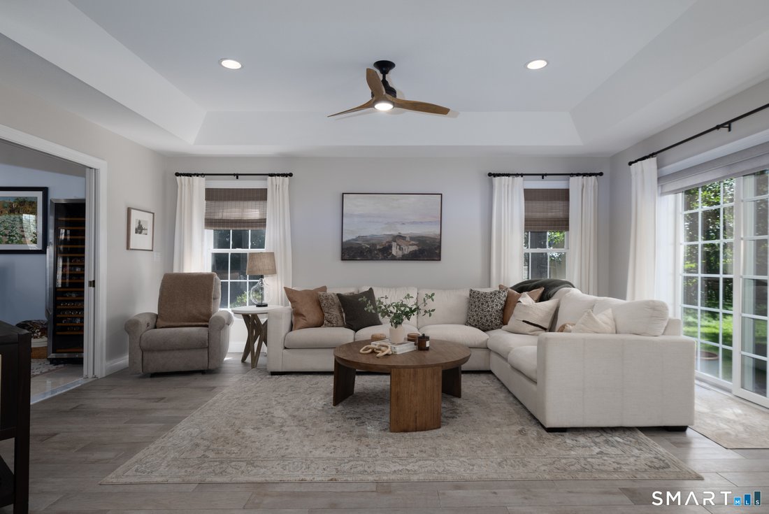 House in Southington, Connecticut, United States 3 - 19123394