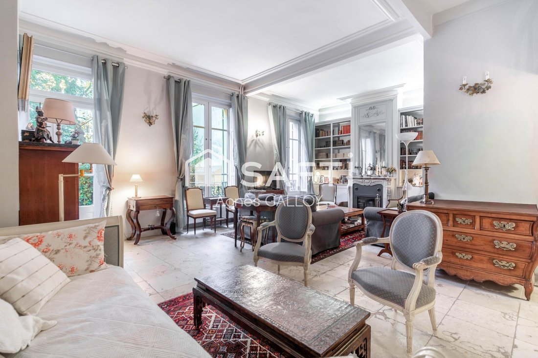 Appartamento a Domaine Nazionale del Castello, Versailles, Francia 4 - 19130023