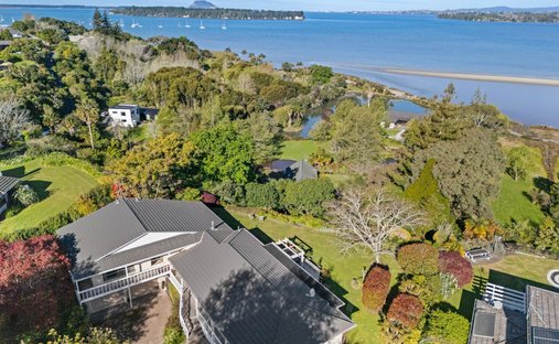 House in Tauranga, Bay of Plenty, New Zealand 1