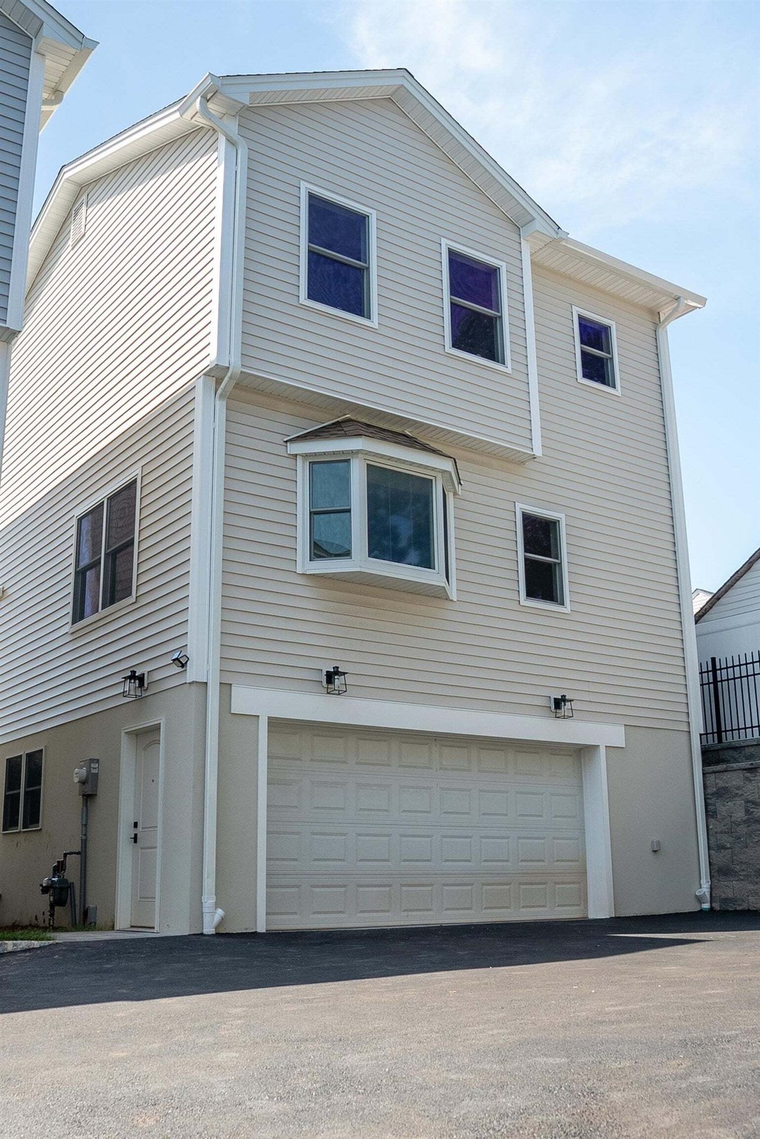 House in Paterson, New Jersey, United States 1 - 19120714
