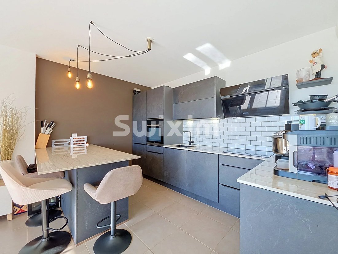 Appartement à Cessy, Auvergne-Rhône-Alpes, France 4 - 19133867