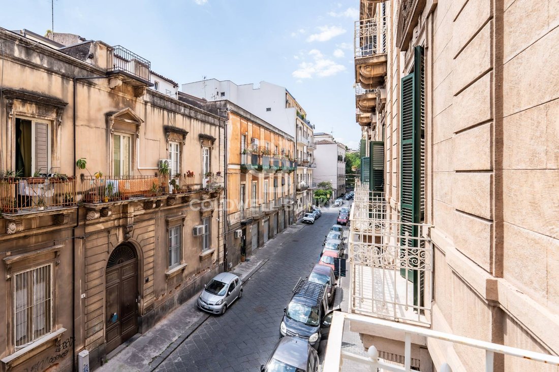 Apartment in Borgo, Catania, Italy 5 - 19127767