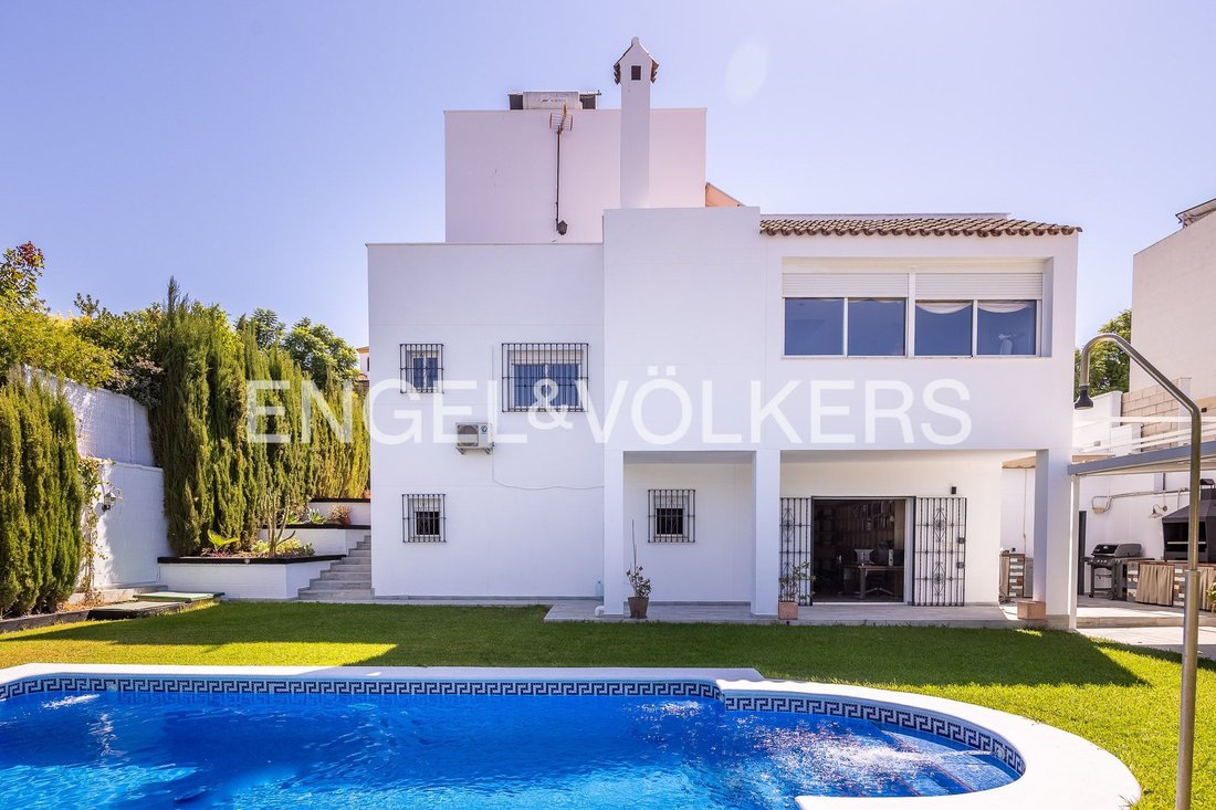 Haus in Montequinto, Dos Hermanas, Spanien 1 - 19126452