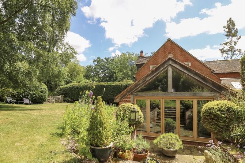 Haus in Windlesham, England 4 - 19124506